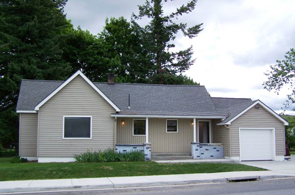 11 South Hodges Road Greenacres, WA 99016 - Photo 1 of 11 Gallery Image 1