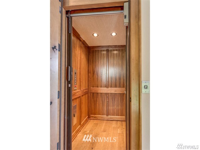 8910 178th Place Southwest Edmonds, WA 98026 - Photo 14 of 25 Gallery Image 14