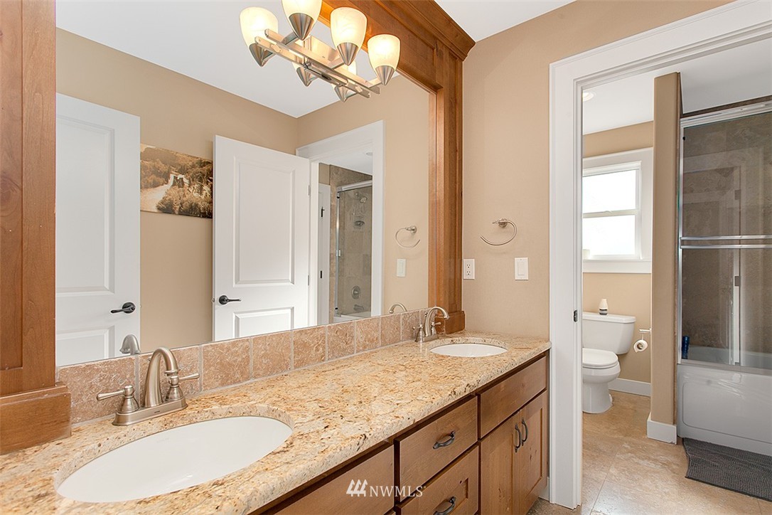 8910 178th Place Southwest Edmonds, WA 98026 - Photo 19 of 25 Gallery Image 19