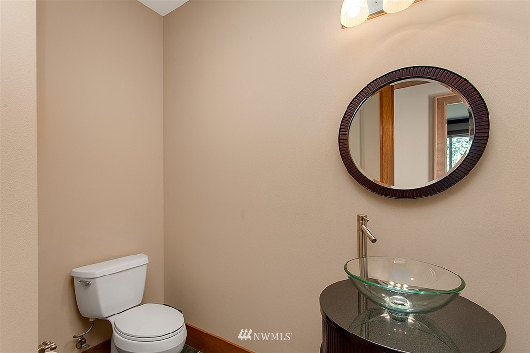 8910 178th Place Southwest Edmonds, WA 98026 - Photo 22 of 25 Gallery Image 22