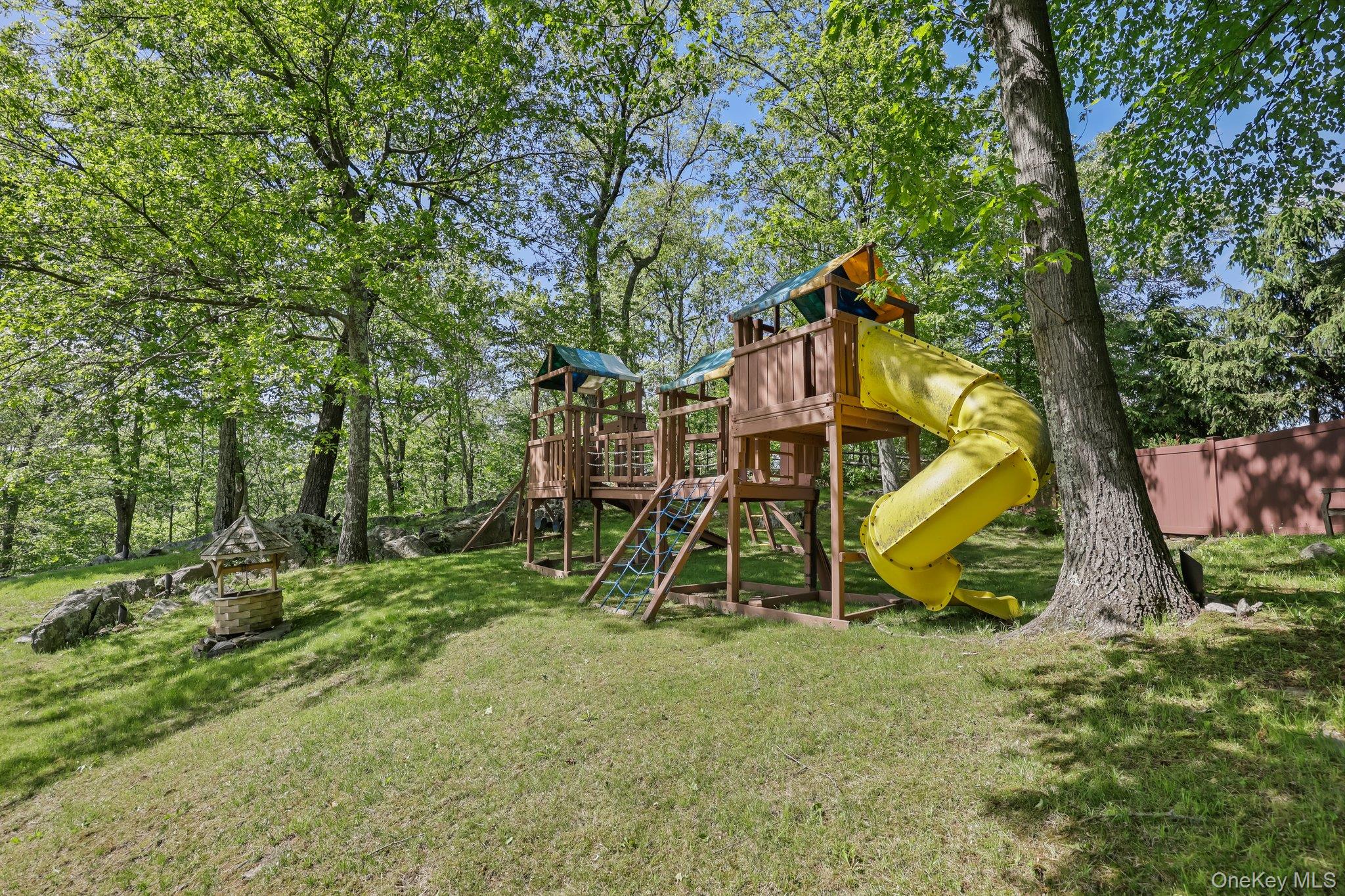 24 Jackson Road Mahopac, NY 10541 - Photo 13 of 45