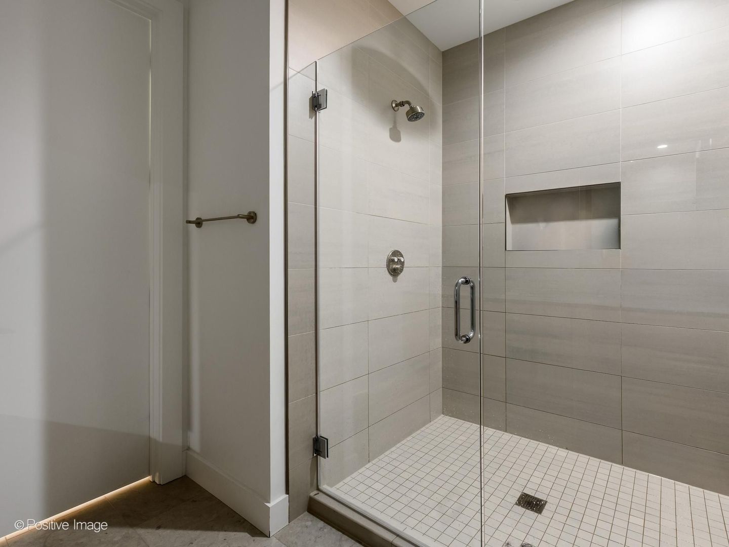305 South Racine Avenue, Unit 6B Chicago, IL 60607 - Photo 16 of 26