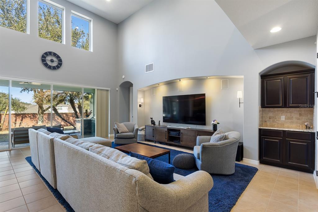 15306 Sandfield Loop Winter Garden, FL 34787 - Photo 8 of 64