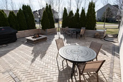 $679,000 | 27016 Thornwood Boulevard, Plainfield, IL 60585