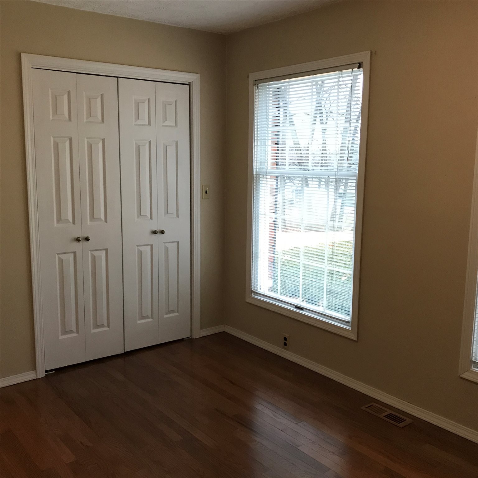 13401 Mt Calvary Road Loogootee, IN 47553 - Photo 11 of 25