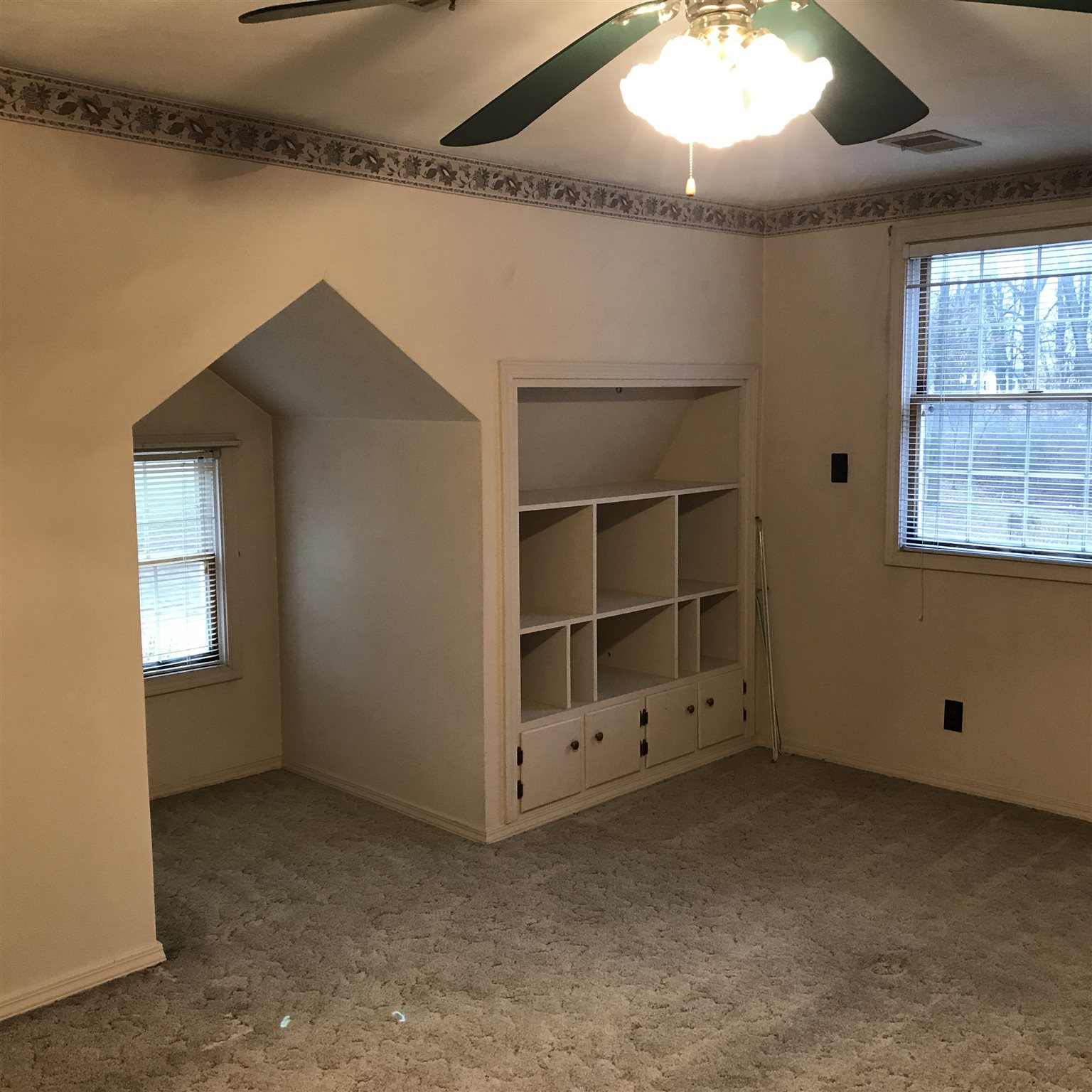 13401 Mt Calvary Road Loogootee, IN 47553 - Photo 14 of 25