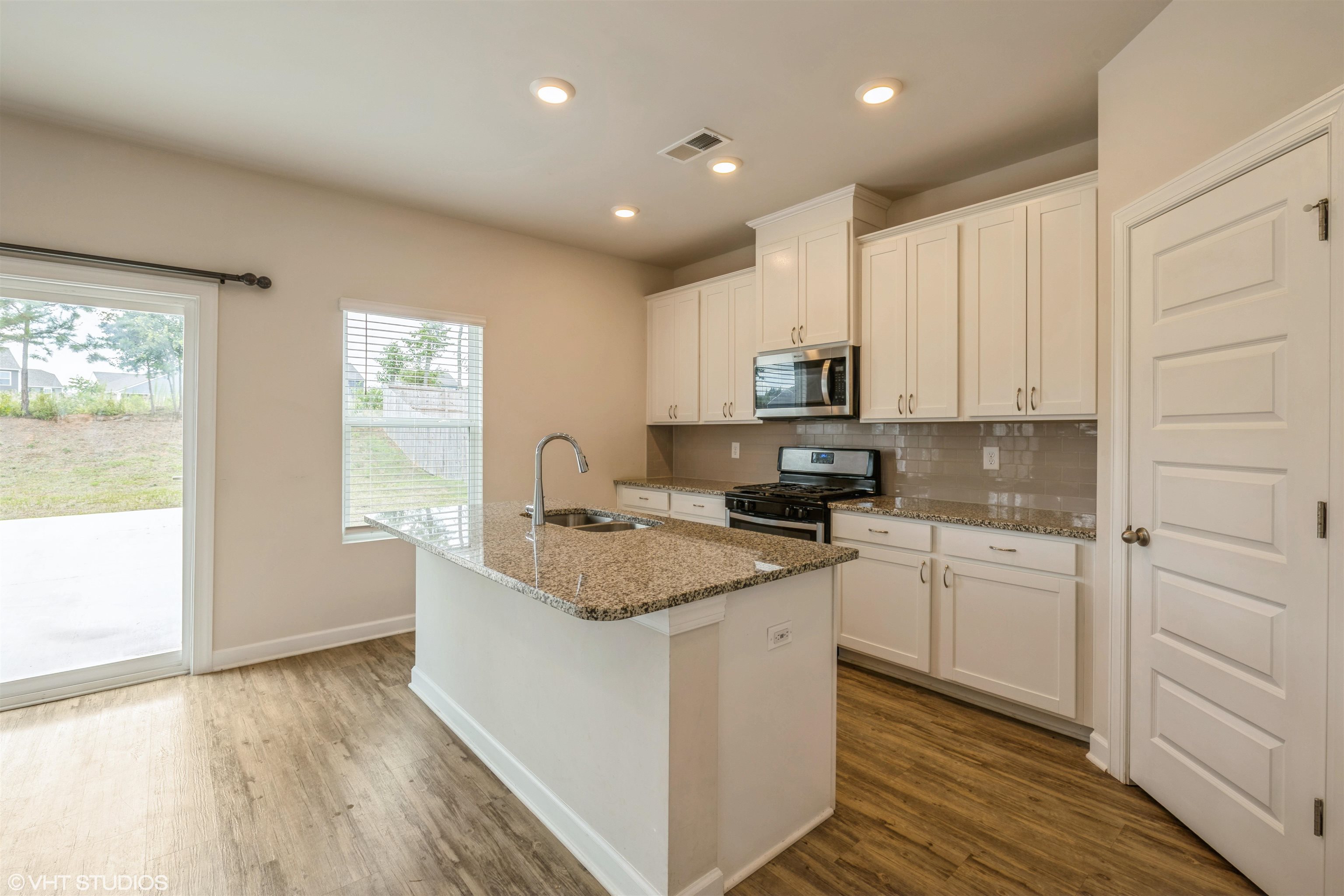 689 Grays Creek Road Spartanburg, SC 29303 - Photo 4 of 15