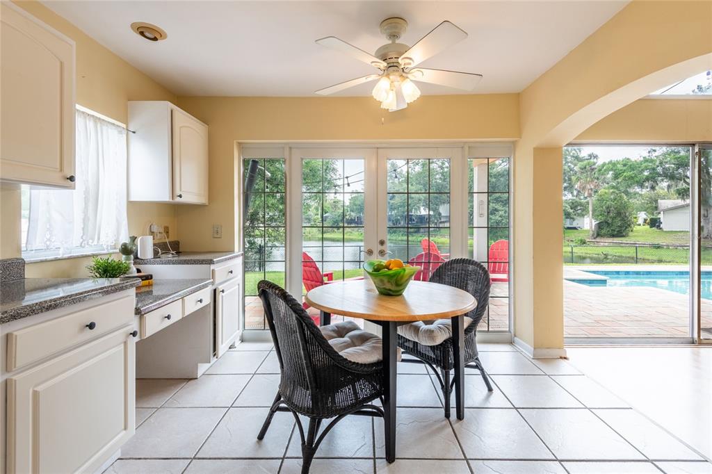 3605 Schefflera Road Tampa, FL 33618 - Photo 19 of 49