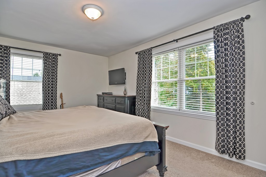 26 Glezen Street Worcester, MA 01604 - Photo 12 of 20 Gallery Image 12