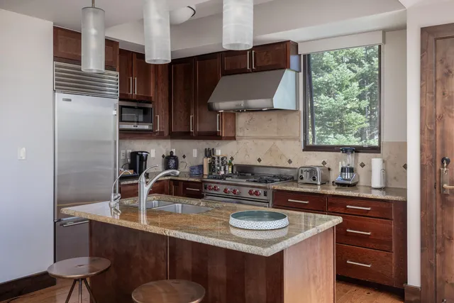 $5,150,000 | 118 Lost Creek Lane, Unit 604 & 604A, Mountain Village, CO 81435