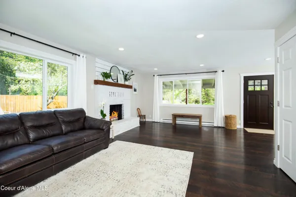 $1,050,000 | 41 Pinecone Road, Sandpoint, ID 83864