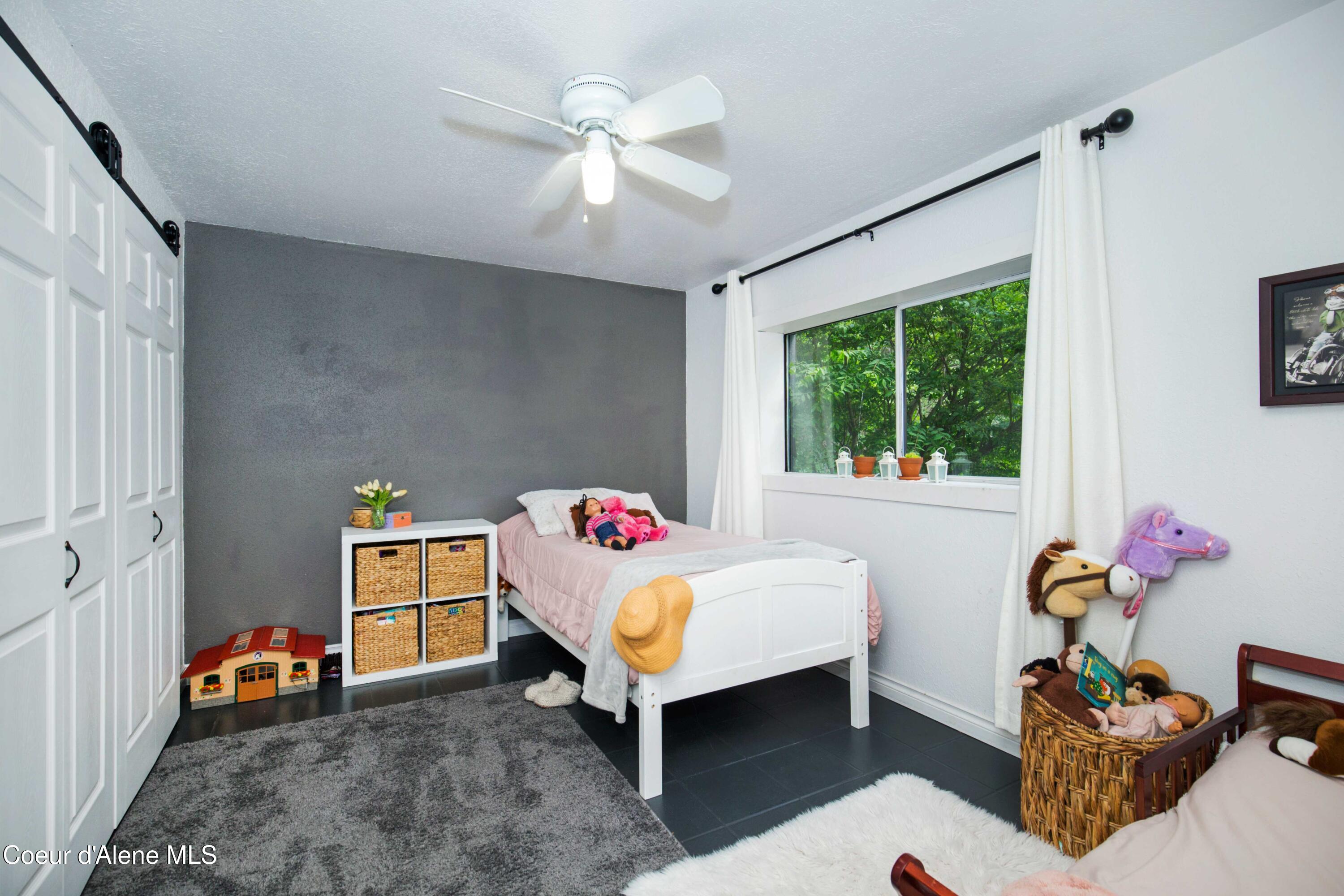 41 Pinecone Road Sandpoint, ID 83864 - Photo 22 of 61 41PR_49