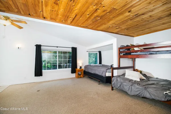 $1,050,000 | 41 Pinecone Road, Sandpoint, ID 83864