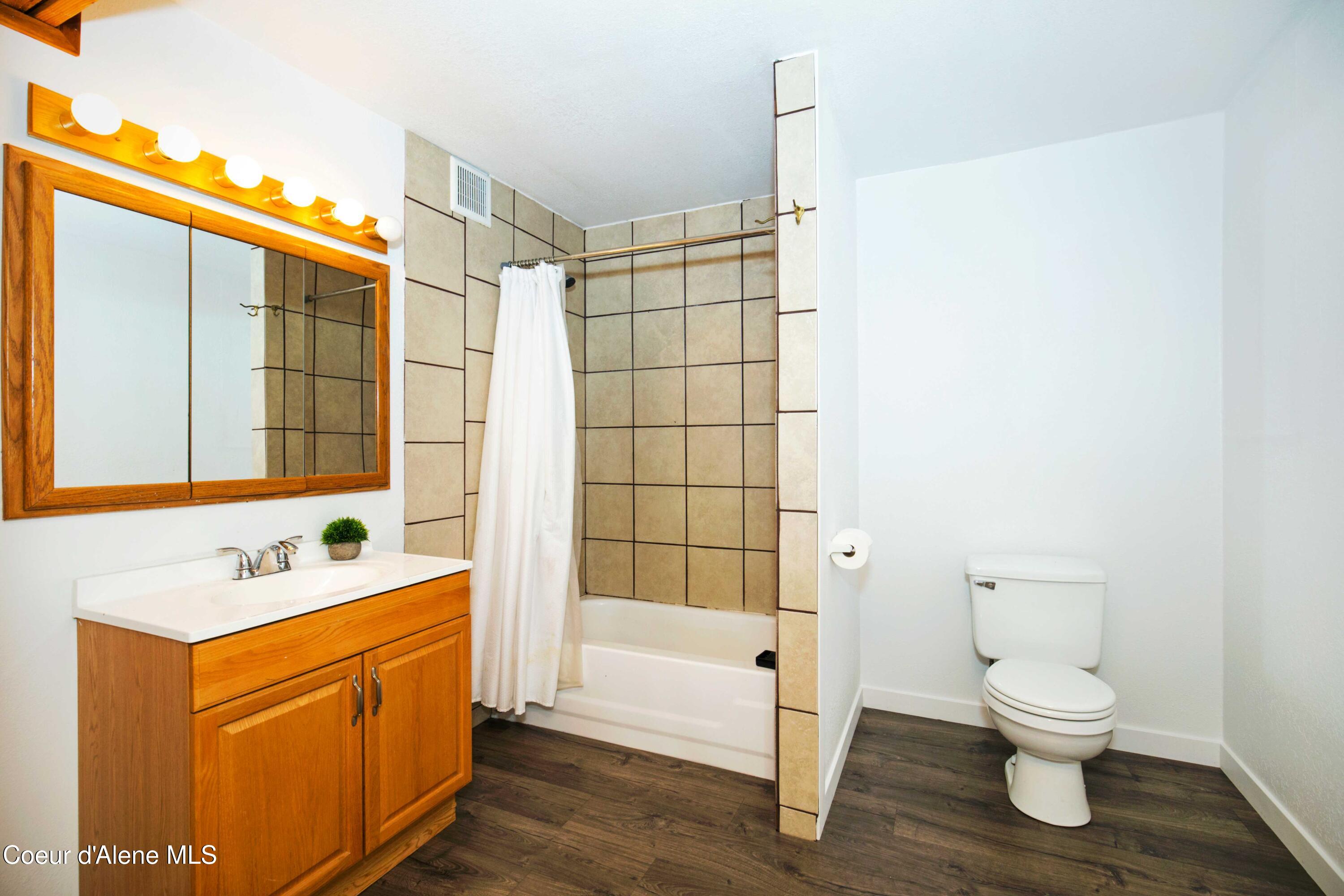 41 Pinecone Road Sandpoint, ID 83864 - Photo 29 of 61 41PR_55