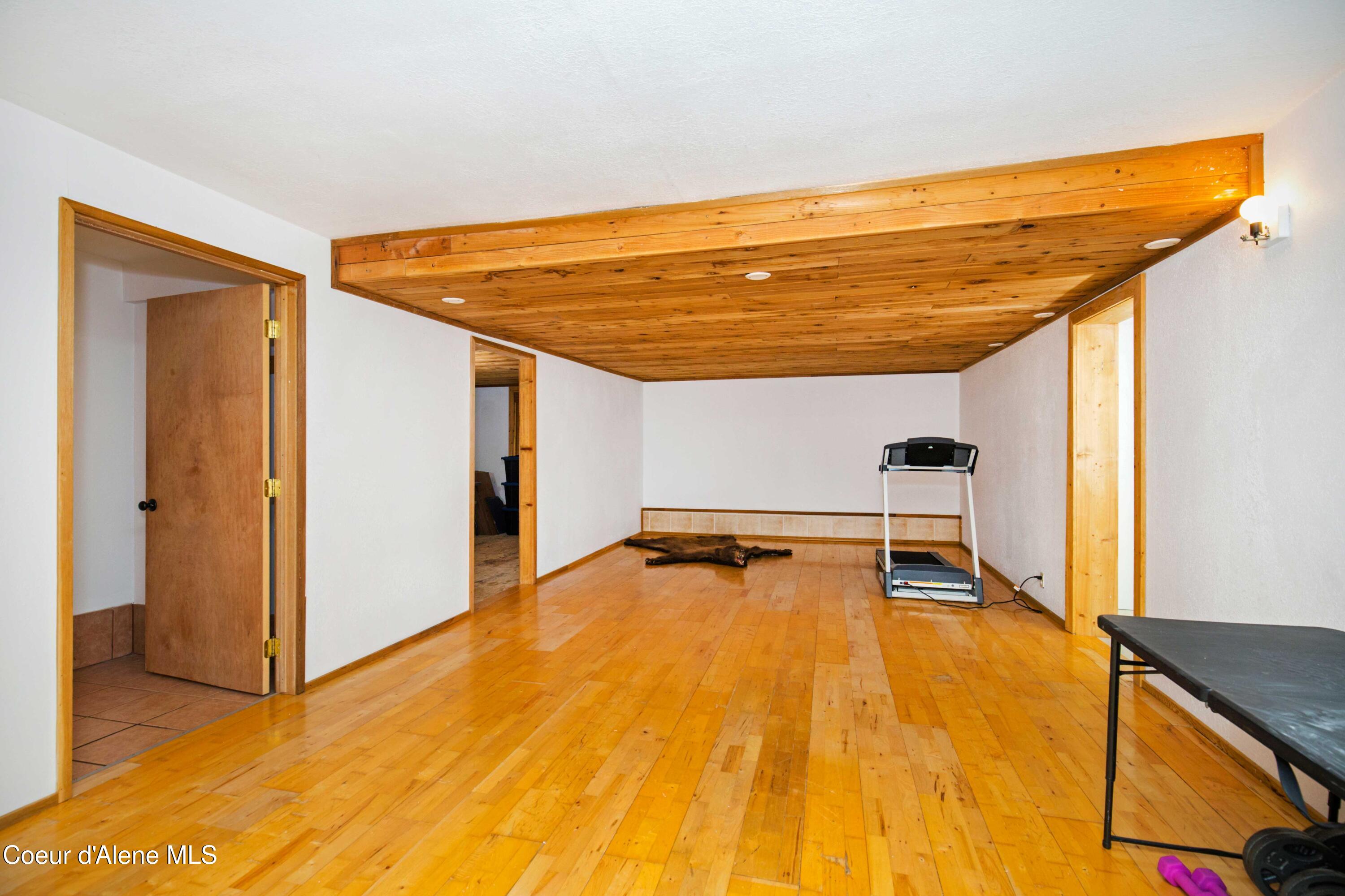 41 Pinecone Road Sandpoint, ID 83864 - Photo 31 of 61 41PR_57