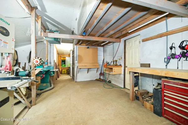 $1,050,000 | 41 Pinecone Road, Sandpoint, ID 83864