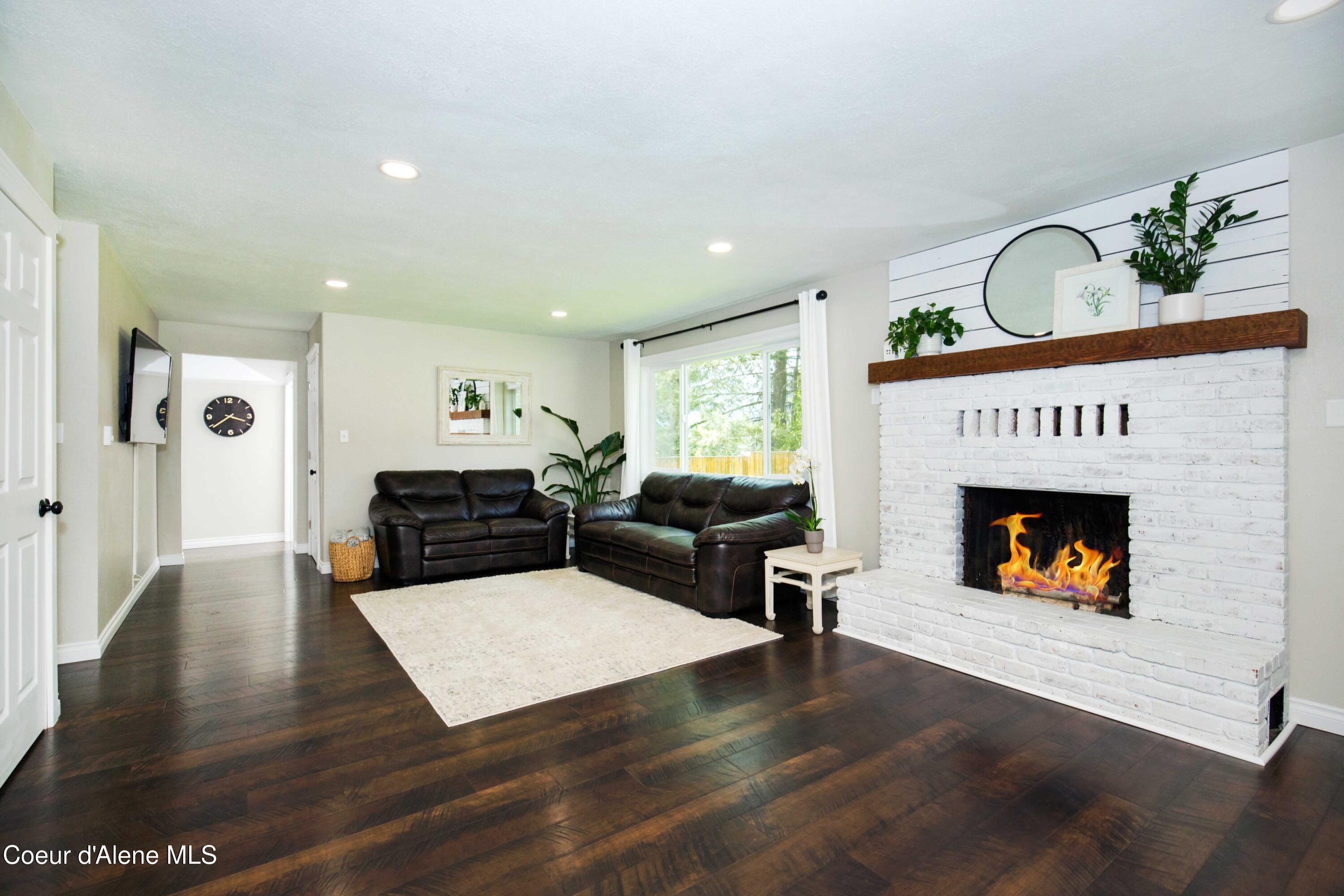 41 Pinecone Road Sandpoint, ID 83864 - Photo 5 of 61 41PR_35