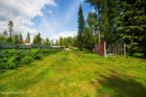 $1,050,000 | 41 Pinecone Road, Sandpoint, ID 83864