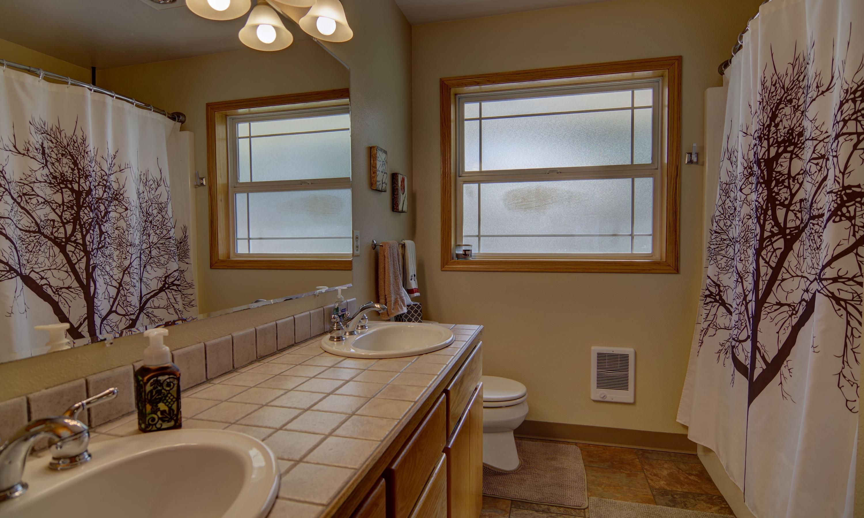 6575 Diercks Road Tillamook, OR 97141 - Photo 37 of 57 IMGP0645_6_7_Interior