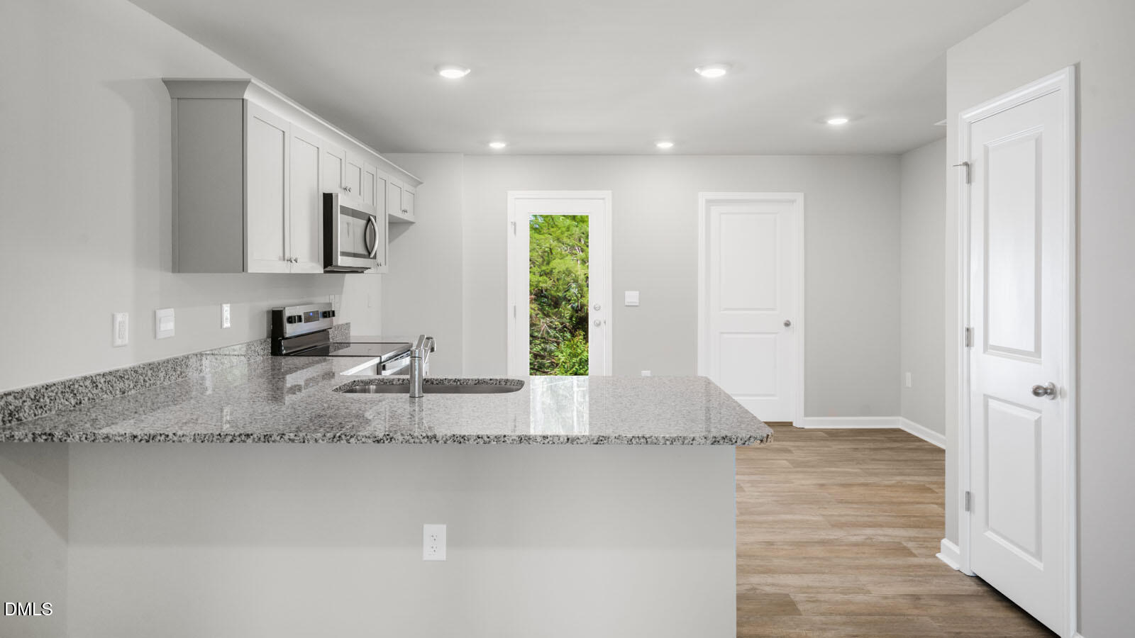 8531 Beckett Chase Way Raleigh, NC 27616 - Photo 11 of 38 second-unit-thornton-008