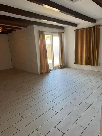 $1,600 | 2615 East Grandview Road, Phoenix, AZ 85032