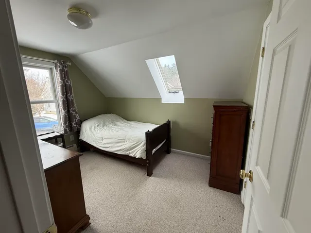 $415,000 | 17 Stonegate Drive, Middlebury, VT 05753