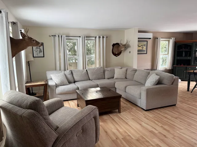 $415,000 | 17 Stonegate Drive, Middlebury, VT 05753