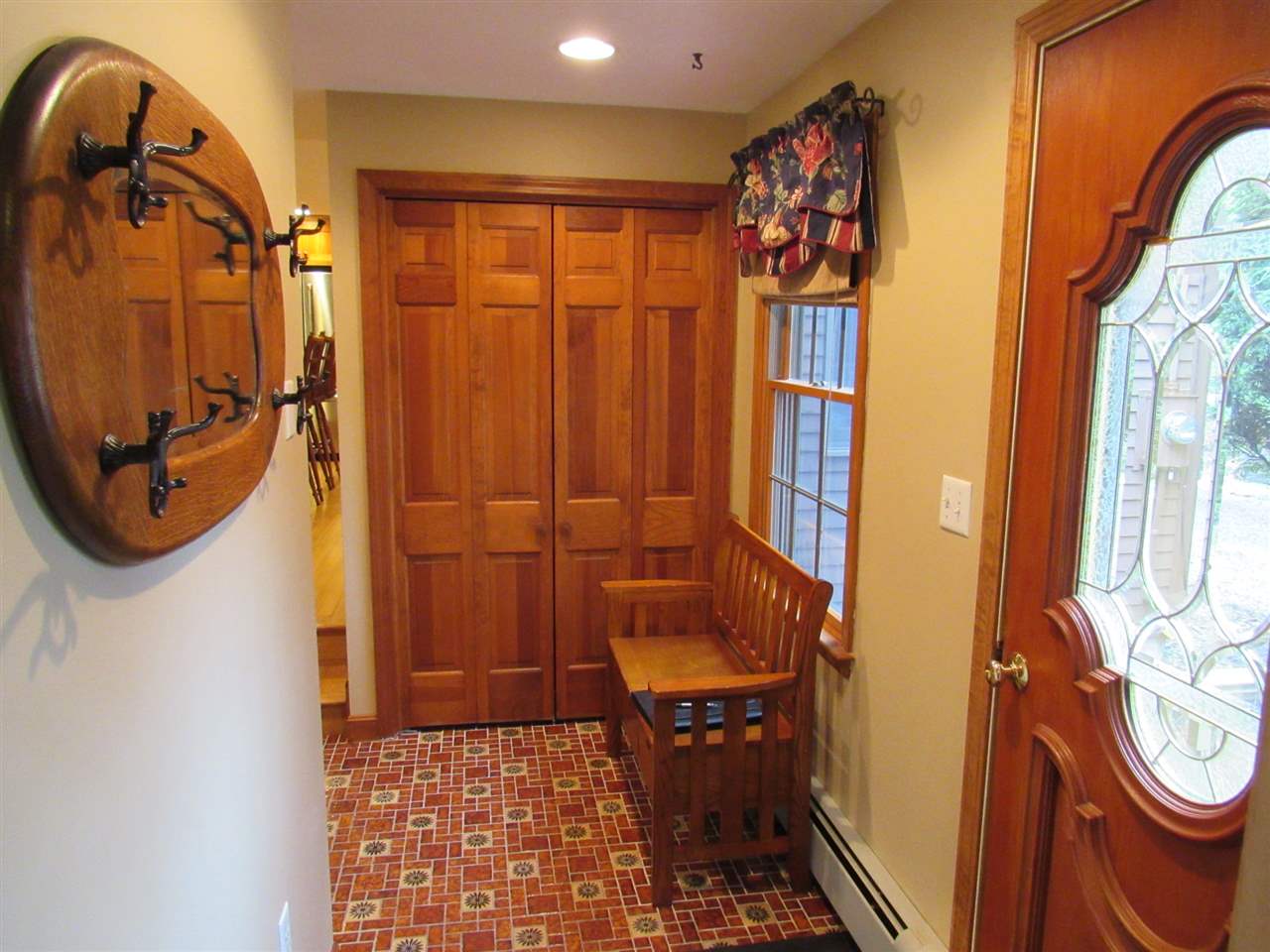 14 Shaker Road Concord, NH 03301 - Photo 3 of 26