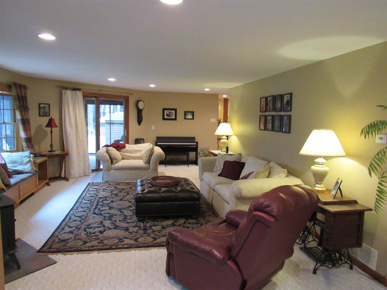 14 Shaker Road Concord, NH 03301 - Photo 6 of 26