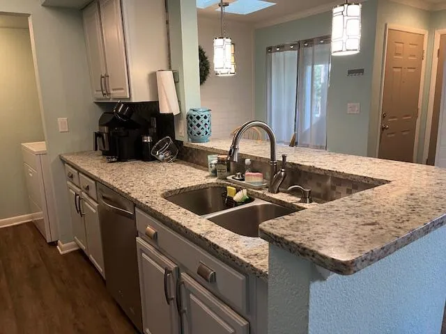 $2,100 | 1481 Center St Extension, Unit 207, Mount Pleasant, SC 29464