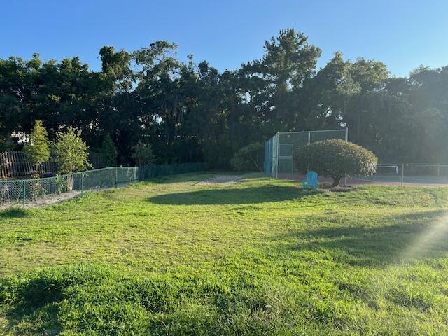 1481 Center St Extension, Unit 207 Mount Pleasant, SC 29464 - Photo 24 of 27 IMG_3009