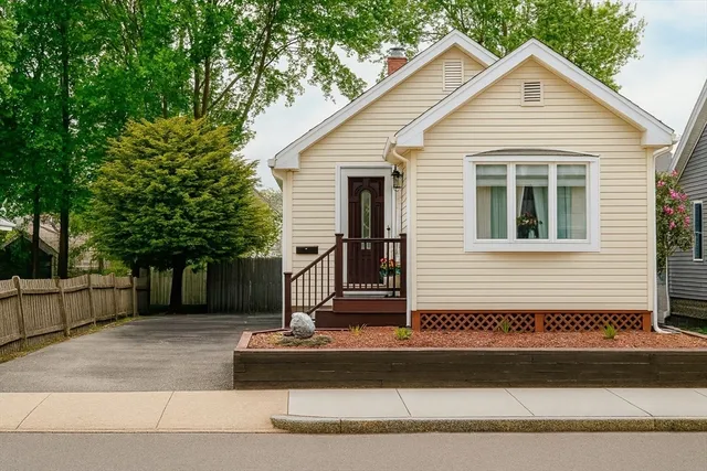 $599,900 | 129 Lake Street, Waltham, MA 02451