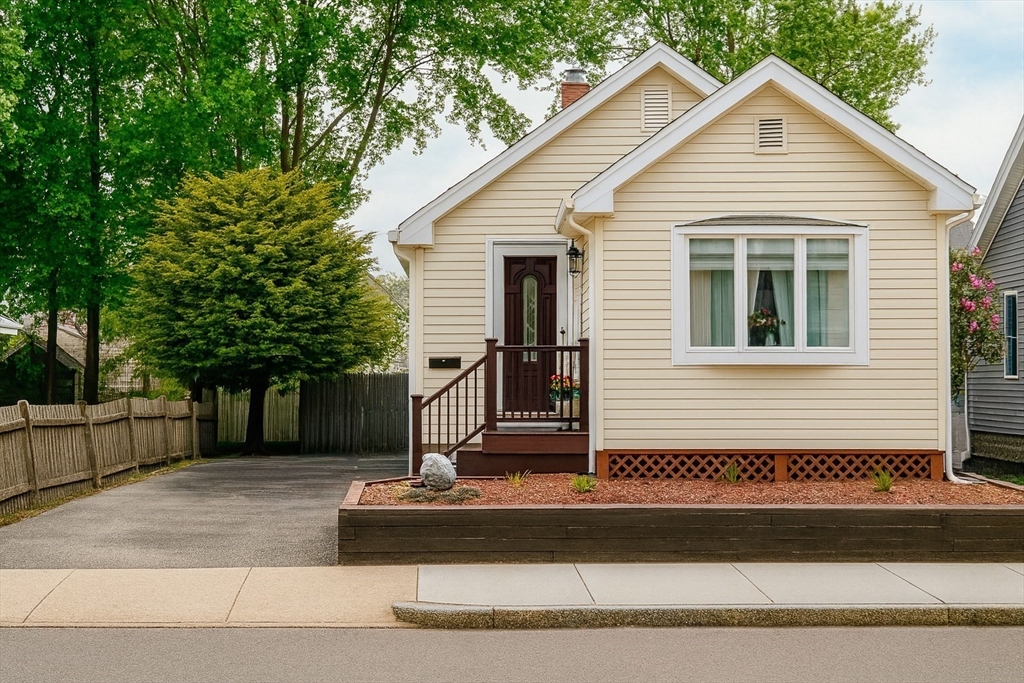 129 Lake Street Waltham, MA 02451 - Photo 39 of 39