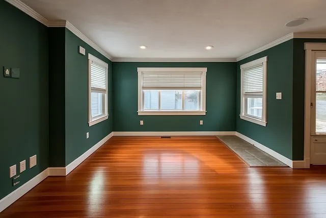 $599,900 | 129 Lake Street, Waltham, MA 02451