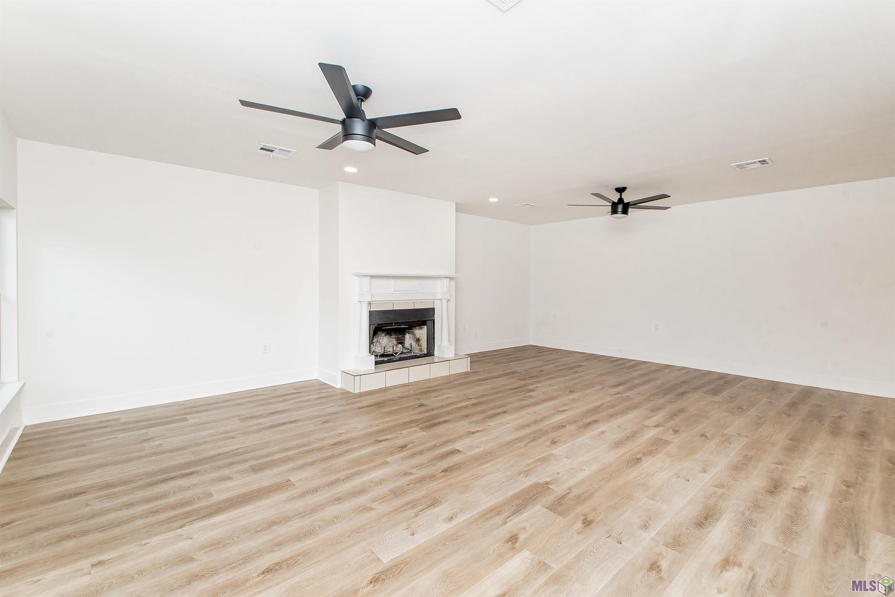 576 Broadmoor Avenue Baton Rouge, LA 70815 - Photo 6 of 27 Gallery Image 6