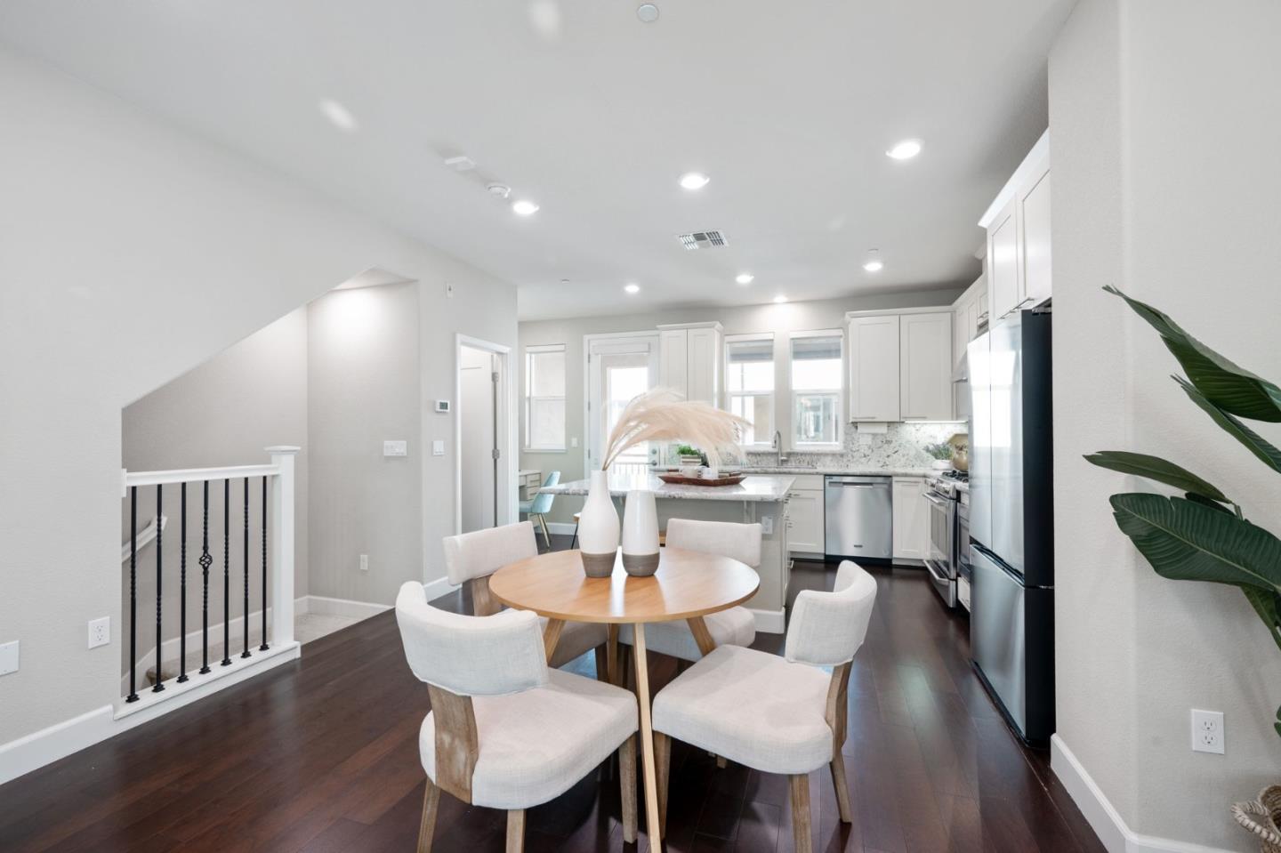 5977 Larkstone Loop San Jose, CA 95123 - Photo 12 of 63