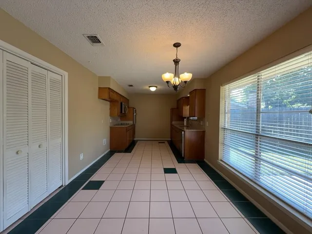 $2,095 | 5604 Ember Drive, Arlington, TX 76016