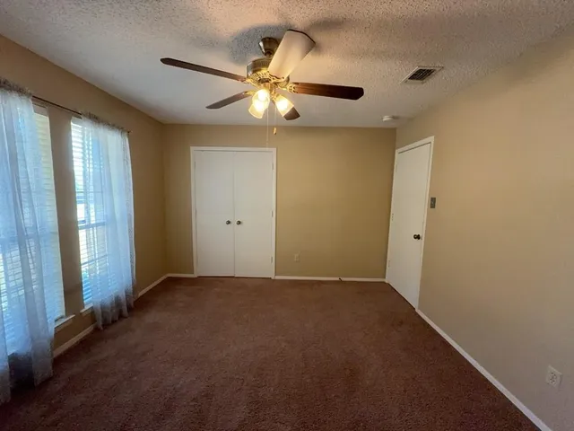 $2,095 | 5604 Ember Drive, Arlington, TX 76016