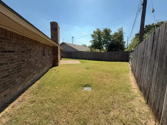 $2,095 | 5604 Ember Drive, Arlington, TX 76016