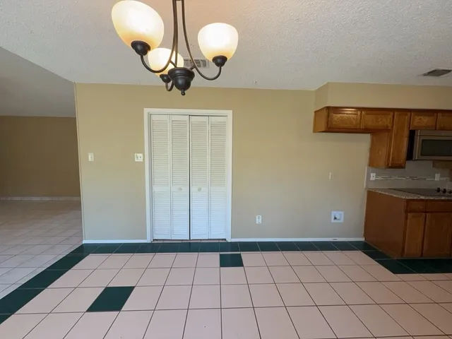 $2,095 | 5604 Ember Drive, Arlington, TX 76016