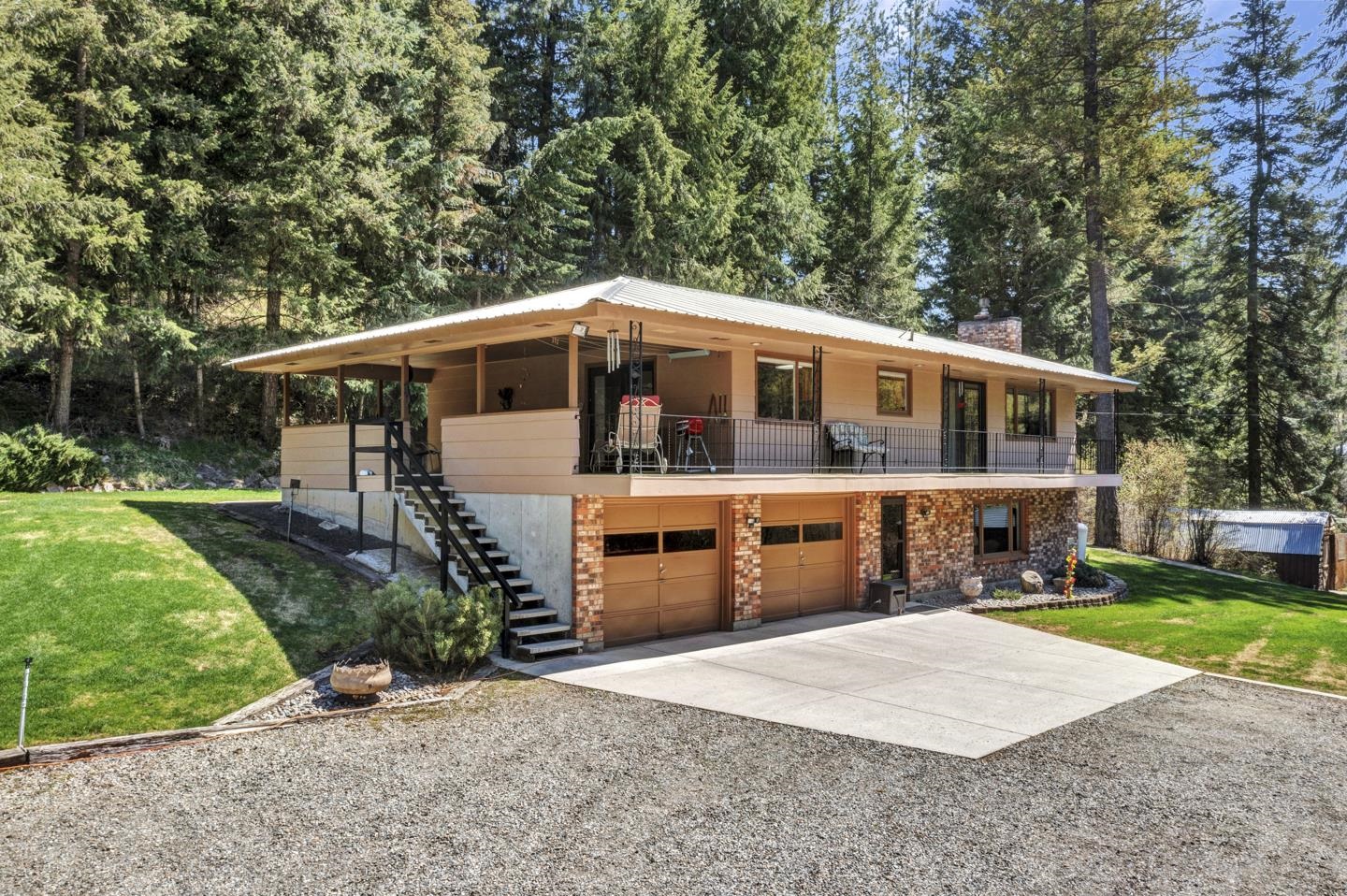 29124 North Elk Chattaroy Road Chattaroy, WA 99003 - Photo 3 of 47 Gallery Image 3