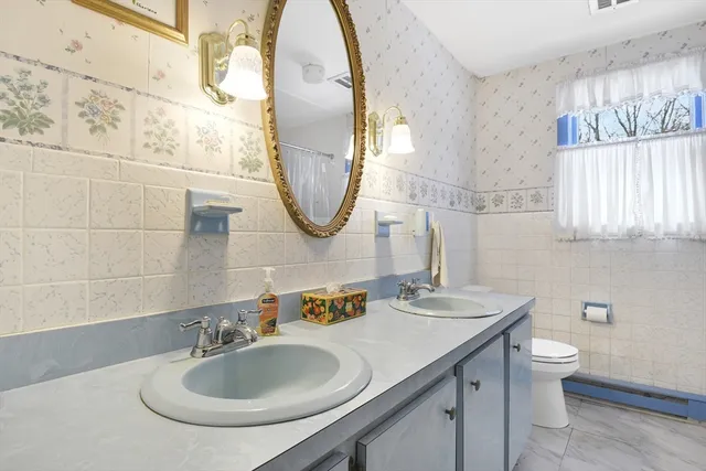 $325,000 | 386 Redemption Rock Trail, Sterling, MA 01564