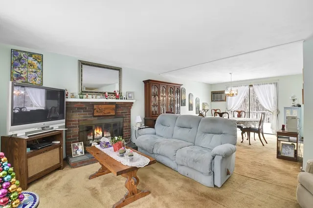 $325,000 | 386 Redemption Rock Trail, Sterling, MA 01564