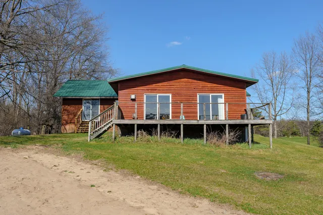$325,000 | 7350 Cedar Creek Road, Delton, MI 49046
