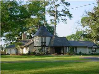 210 West Butcher Switch Road Lafayette, LA 70507 - Photo 1 of 10 Primary Photo
