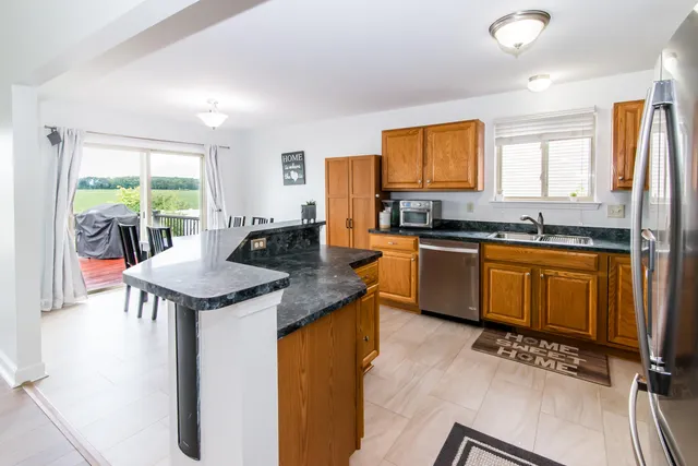 $331,500 | 769 Falcon Drive, Dundee, MI 48131