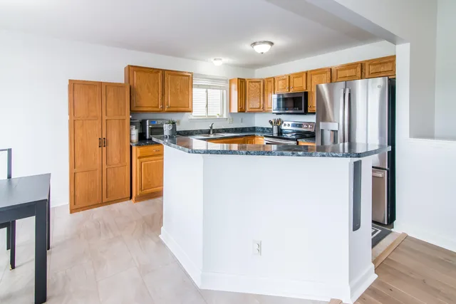 $331,500 | 769 Falcon Drive, Dundee, MI 48131