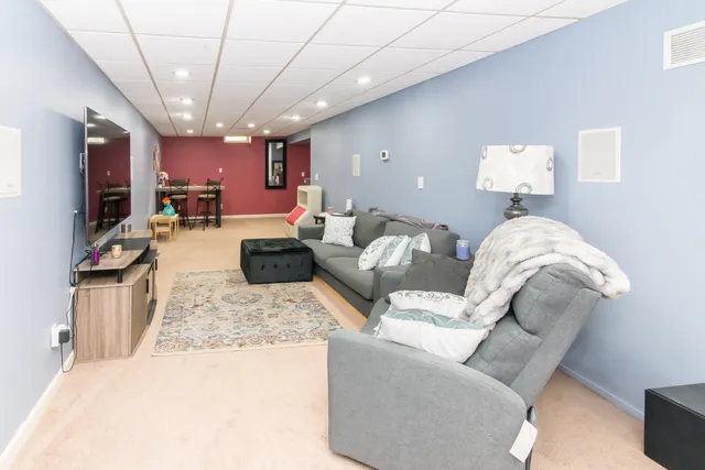 $331,500 | 769 Falcon Drive, Dundee, MI 48131