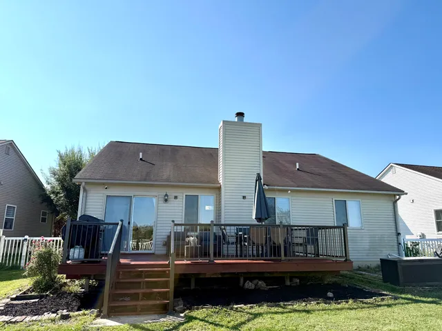 $331,500 | 769 Falcon Drive, Dundee, MI 48131