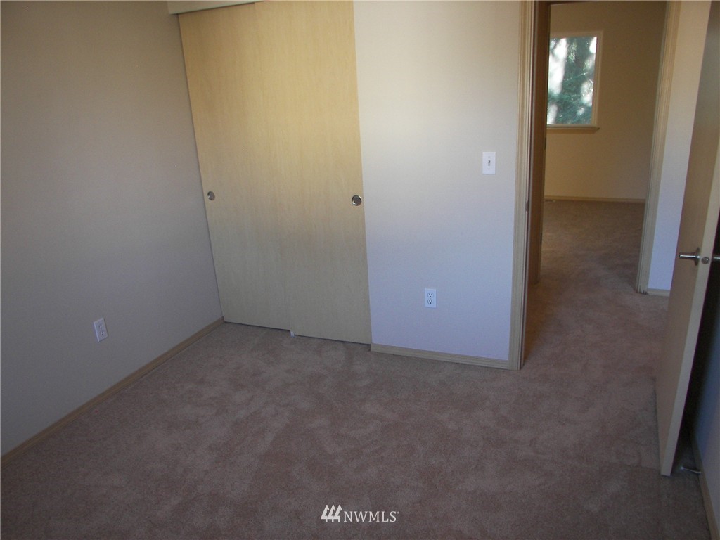 1310 196th Place Southeast Bothell, WA 98012 - Photo 17 of 24